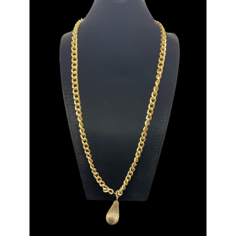 Vintage Gold Tone Chain and Teardrop Tassel MCM Belt/Necklace 36”